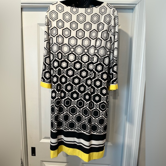 Bold Geometric Print Shift Dress - 37” Length - Picture 2 of 4